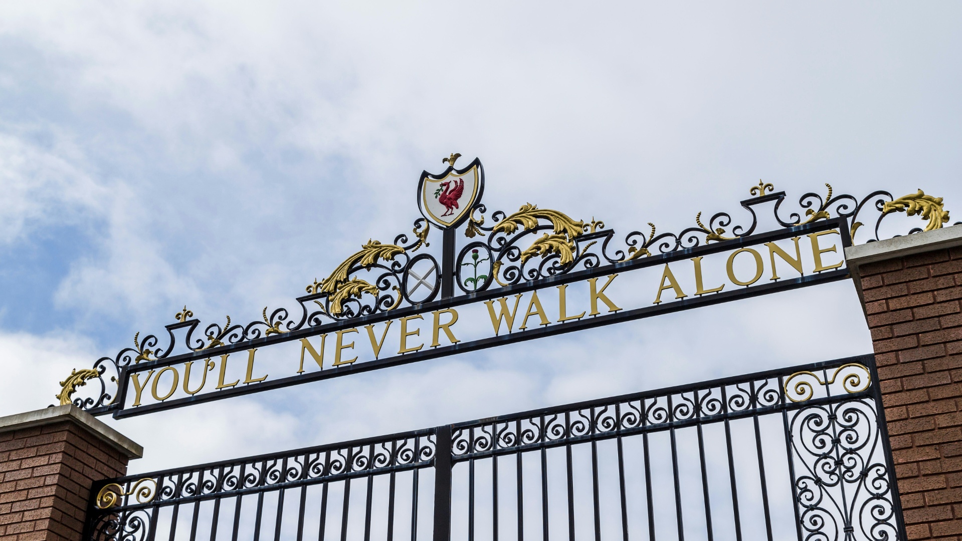 Gruppe um Bezos steigt beim FC Liverpool ein