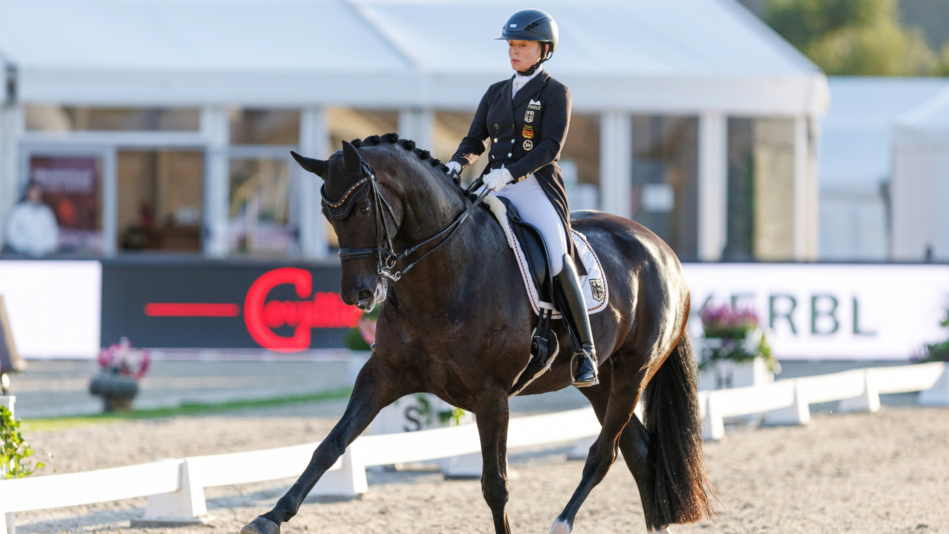 Heim-WM in Aachen: Dressur-Equipe um Werth holt 13. Titel