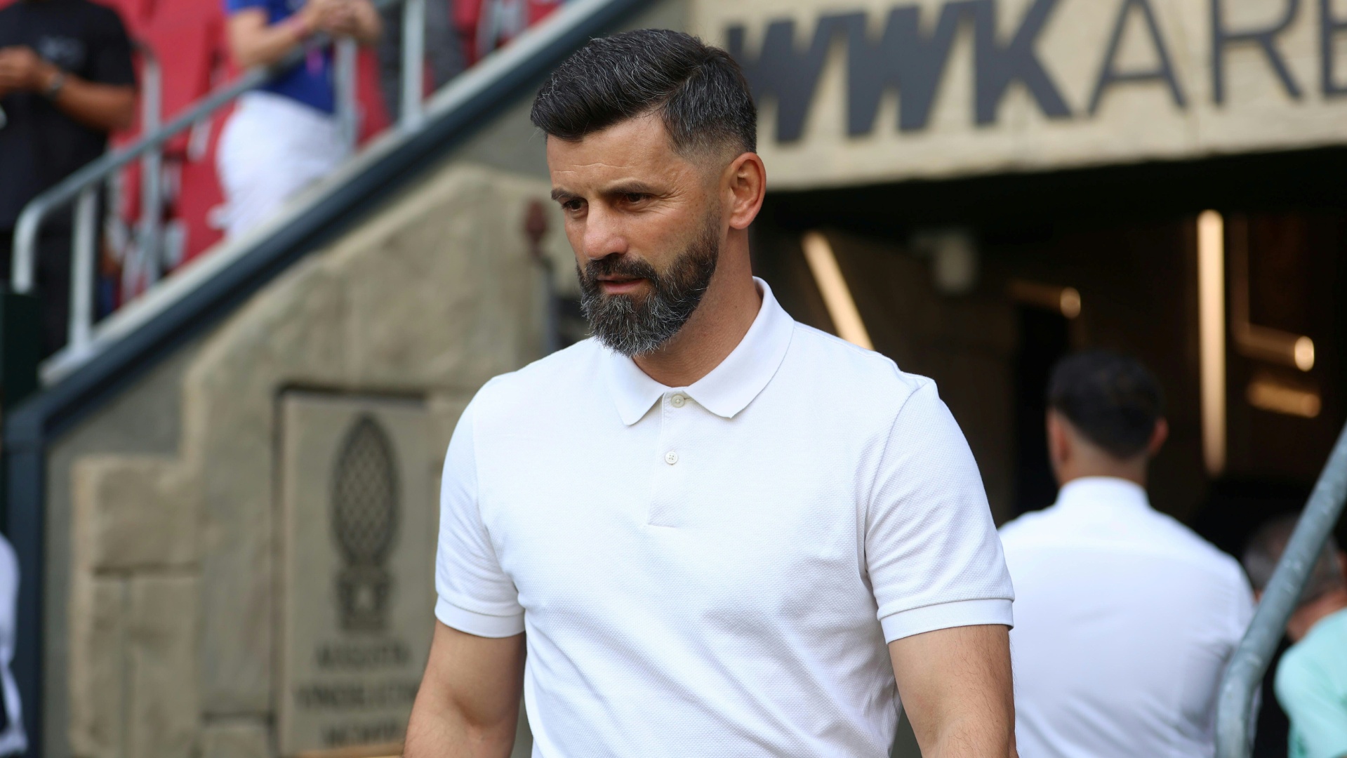 Schalkes Trainer Muslic hofft gegen Bayern auf "großes Learning"