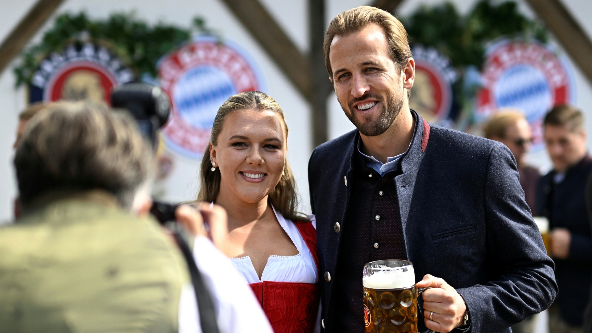 Kane über neuen Bayern-Vertrag: "Sind nah dran"