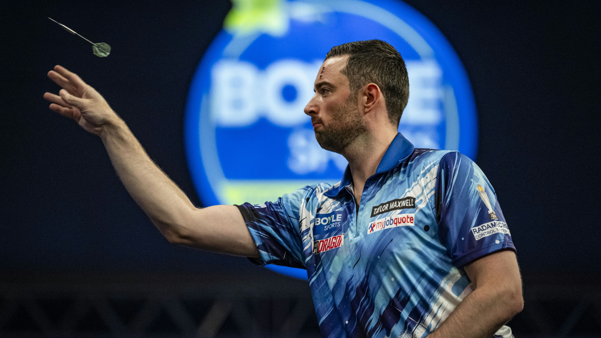 World Grand Prix: Humphries triumphiert nach Aufholjagd